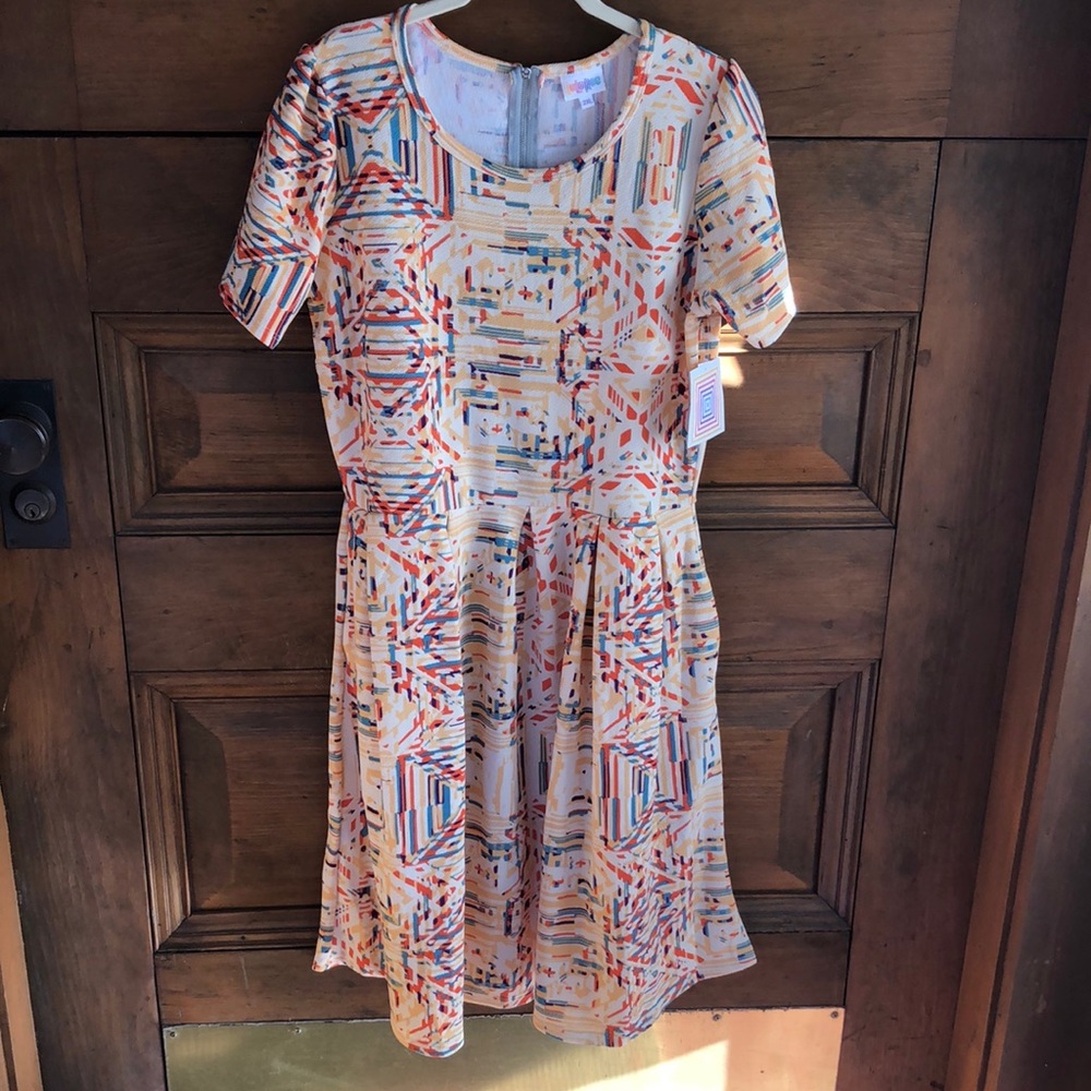 NWT Amelia LuLaRoe, 2XL